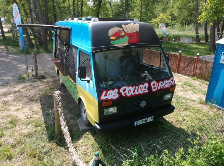 Los Pollos Burgeros